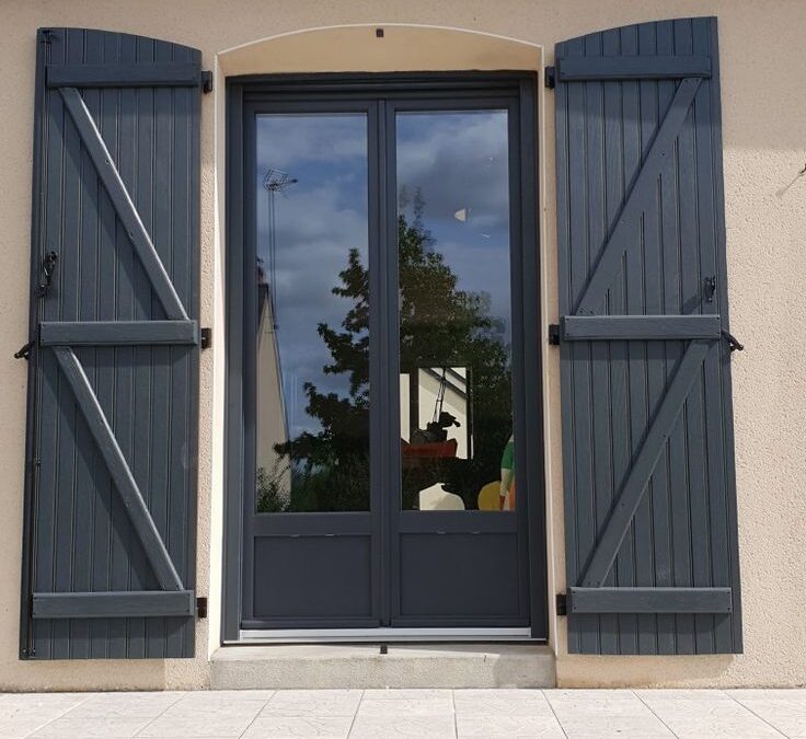 Révolutionner sa façade : Les volets battants modernes  AB FENÊTRE à saint christol lez ales 🏡